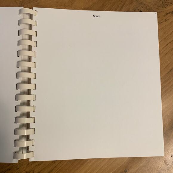 From Wisconsin: More Than a Cookbook Laurie & Debra Gluesing Plastic Comb 1991 - Picture 13 of 16